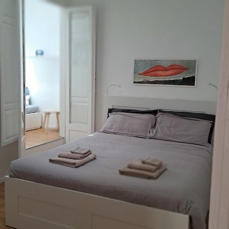 Apartamento Casa In Centro Con Terrazzo Bari Exterior foto