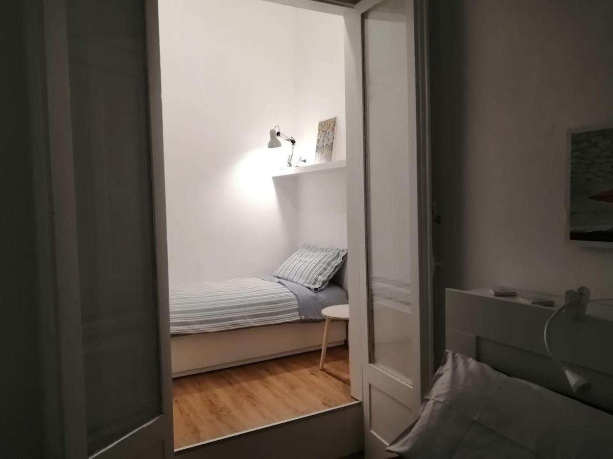 Apartamento Casa In Centro Con Terrazzo Bari Exterior foto